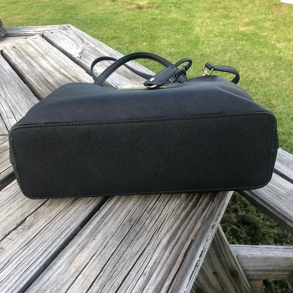 Kate Spade Maiden Way Saffiano Bag - Picture 3 of 8